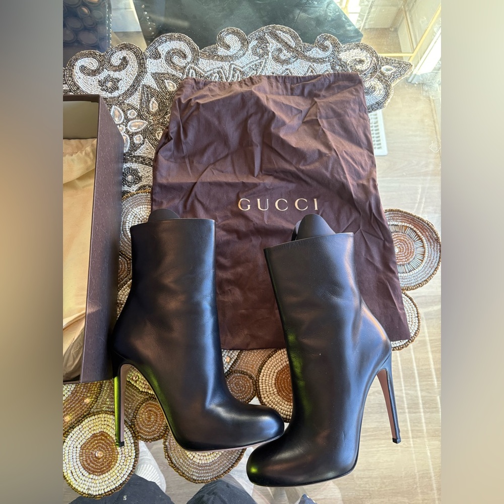 Gucci Black Leather Heeled Boots